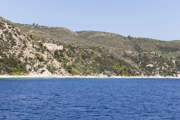 Kutsal Dağın Özerk Manastır Devleti'ndeki Athos Dağı