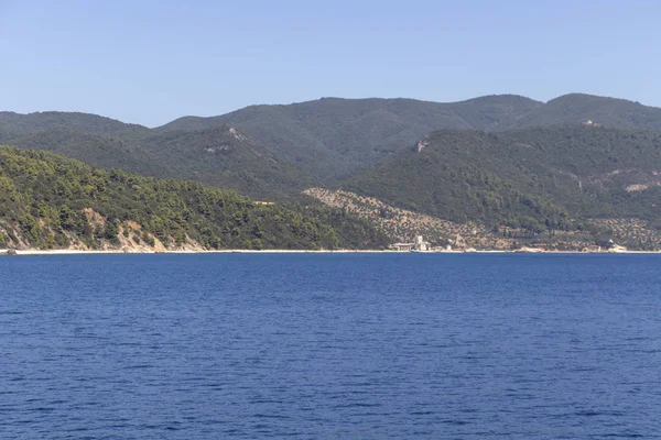 Kutsal Dağın Özerk Manastır Devleti'ndeki Athos Dağı
