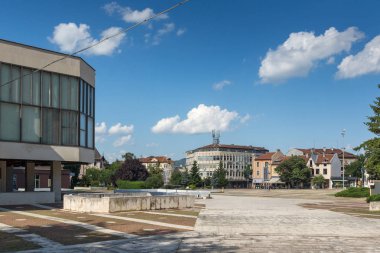 Bulgaristan'ın Vratsa kenti merkezinde hristo Botev meydanı