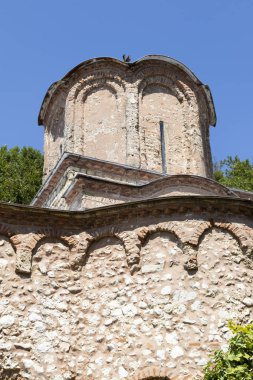 Petrovac kasabası yakınlarındaki Ortaçağ Vitovnica Manastırı, Sırbistan