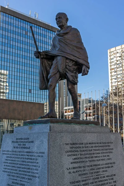 Memorial Mahatma Gandhi na cidade de Madrid, Espanha — Fotografia de Stock