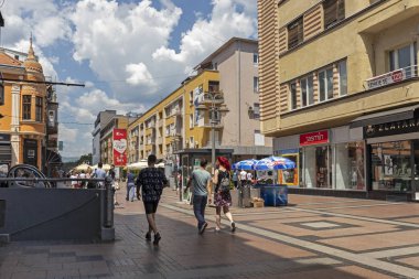 Nis Şehir merkezinde Obrenoviceva yaya caddesi, Ser