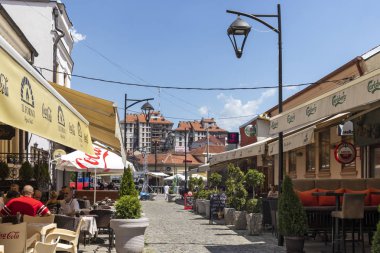 Sırbistan'ın Niş şehrinin merkezinde tinkers Alley