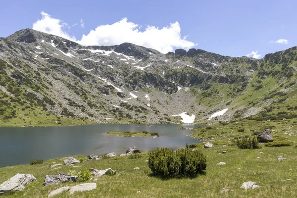 Os lagos de peixe (Ribni Ezera), montanha de Rila, Bulgária — Fotografia de Stock