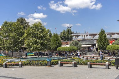 İstanbul'da Mısır Çarşısı önündeki meydan