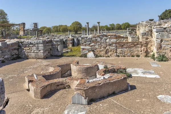 Starożytne ruiny na terenie archeologicznym Philippi, Grecja — Zdjęcie stockowe