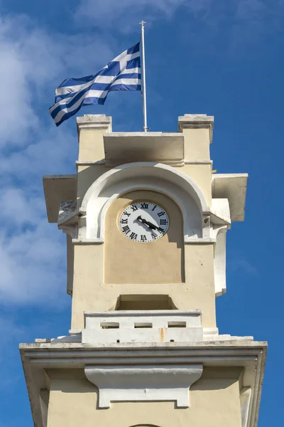 Torre del reloj en el casco antiguo de Xanthi, Grecia — Foto de Stock