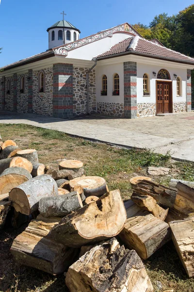 Ruen Monastery St. John av Rila i Vlahina Mountain, Bulgarien — Stockfoto