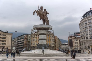 Üsküp Şehir Merkezi'ndeki Büyük İskender Anıtı