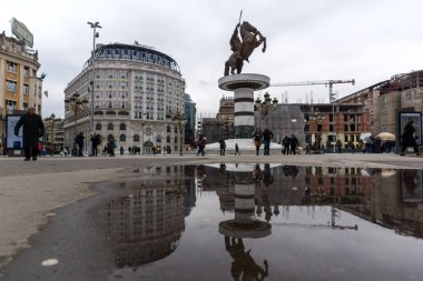 Üsküp Şehir Merkezi'ndeki Büyük İskender Anıtı