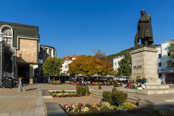Monumento a Gotse Delchev jalá sea la ciudad de Blagoevgrad, Bulgaria — Foto de Stock
