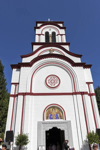 Monasterio medieval de Tuman cerca de la ciudad de Golubac, Serbia — Foto de Stock