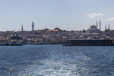 İstanbul'da Boğaz'dan Haliç'e Panorama