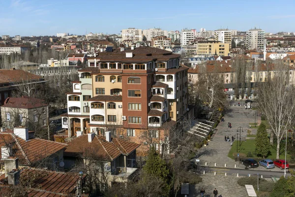 A bulgáriai Haskovo város panorámája — Stock Fotó