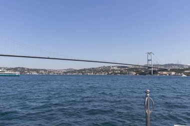 İstanbul'da 15 Temmuz Şehitler Köprüsü İstanbul Boğazı üzerinde