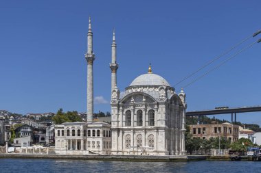 İstanbul'da 15 Temmuz Şehitler Köprüsü İstanbul Boğazı üzerinde