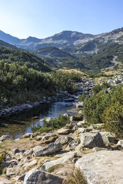 Banderitsa Nehri Vadisi manzarası, Pirin Dağı
