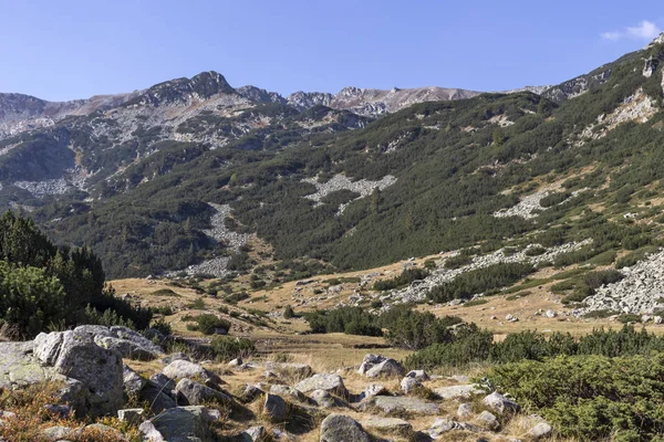 Landscape of Banderitsa River Valley, Pirin Mountain — Stock Photo, Image