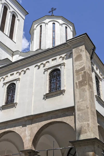 Igreja Catedral da Santíssima Trindade na cidade de Nis, Sérvia — Fotografia de Stock
