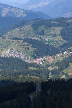 Bulgaristan 'ın Snezhanka kulesinden Rodop Dağlarının manzarası