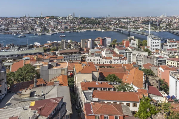 Türkiye 'nin İstanbul kentindeki Galata Kulesi' nden panoramik manzara — Stok fotoğraf