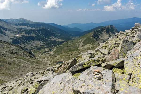 Μονοπάτι αναρρίχησης σε κορυφή Καμένιτσα, όρος Πιρίν, Βουλγαρία — Φωτογραφία Αρχείου