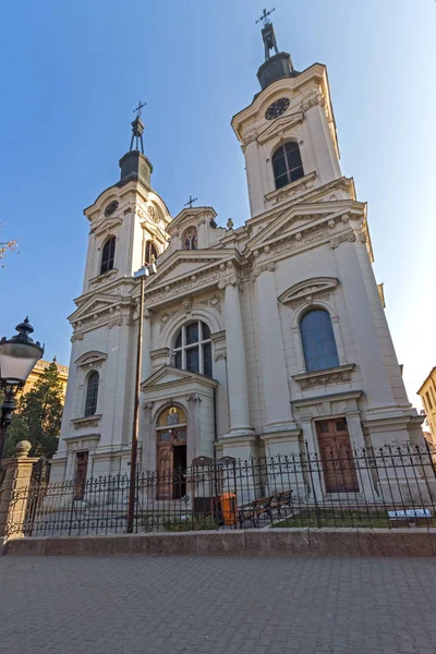 Orthodoxe St. Nicolaas kathedraal in de stad Srijemski Karlovci, S — Stockfoto