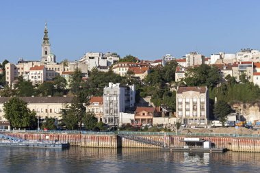 Sırbistan 'ın Belgrad kentinin Sava Nehri ve Eski Kenti (Stari Grad)