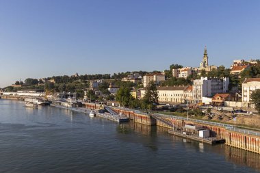 Sırbistan 'ın Belgrad kentinin Sava Nehri ve Eski Kenti (Stari Grad)
