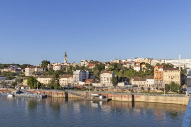 Sırbistan 'ın Belgrad kentinin Sava Nehri ve Eski Kenti (Stari Grad)