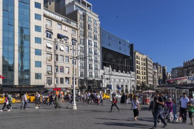 İstanbul 'un merkezinde Taksim Meydanı, Türkiye