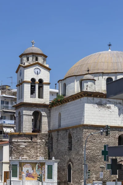 Sankt Nikolaus kyrka i gamla stan i Kavala, Grekland — Stockfoto