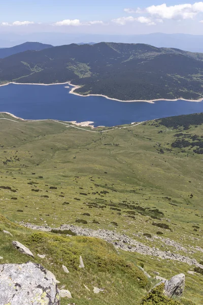 Represa de Belmeken, Montaña Rila, Bulgaria —  Fotos de Stock