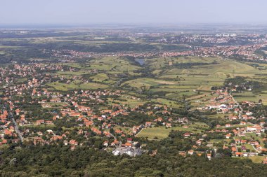 Sırbistan 'ın Avala Kulesi' nden inanılmaz panoramik manzara