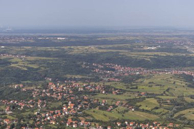 Sırbistan 'ın Avala Kulesi' nden inanılmaz panoramik manzara