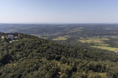 Sırbistan 'ın Avala Kulesi' nden inanılmaz panoramik manzara