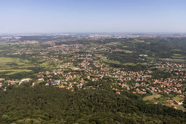 Sırbistan 'ın Avala Kulesi' nden inanılmaz panoramik manzara — Stok fotoğraf