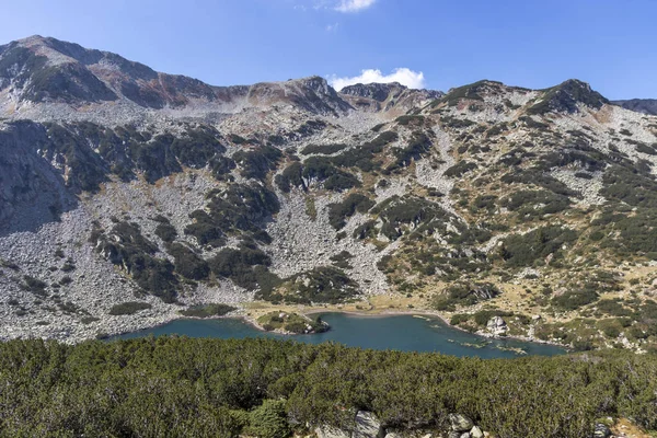 Banderitsa Fisk sjö, Pirin Mountain, Bulgarien — Stockfoto