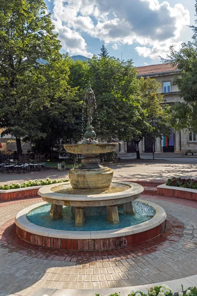 Center of town of Vratsa, Bulgaria — Stock Photo, Image
