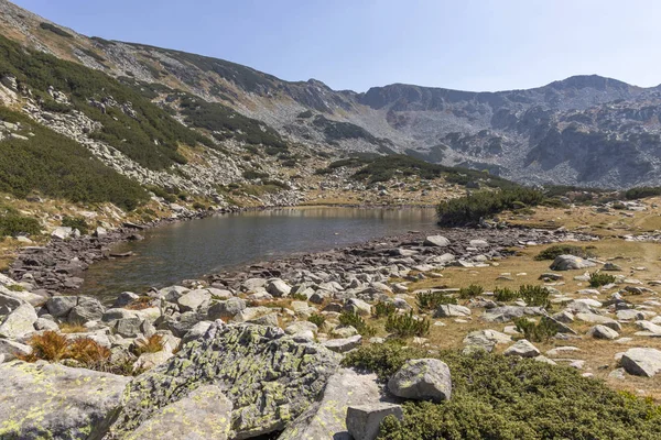 Tájkép béka tó, Pirin Mountain, Bulgária — Stock Fotó