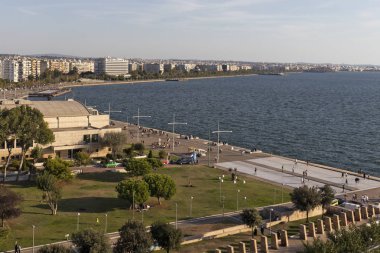 Beyaz Kule 'den Yunanistan' ın Selanik kentine gün batımı manzarası