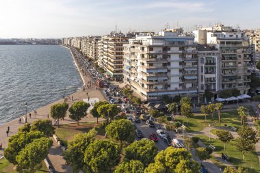 Beyaz Kule 'den Yunanistan' ın Selanik kentine gün batımı manzarası