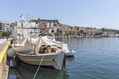Yunanistan 'ın Kavala limanında balıkçı tekneleri