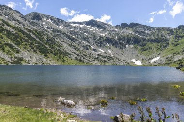 Bulgaristan 'ın Rila dağındaki Balık Gölleri (Ribni Ezera)