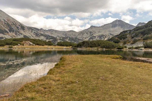 Autumn Landscape Muratovo Hvoynato Lake Pirin Mountain Bulgaria — Stock Photo, Image