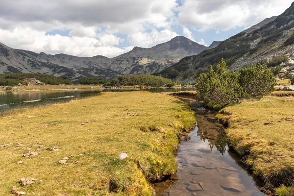 Lanskap Musim Gugur Danau Muratovo Hvoynato Pirin Mountain Bulgaria — Stok Foto