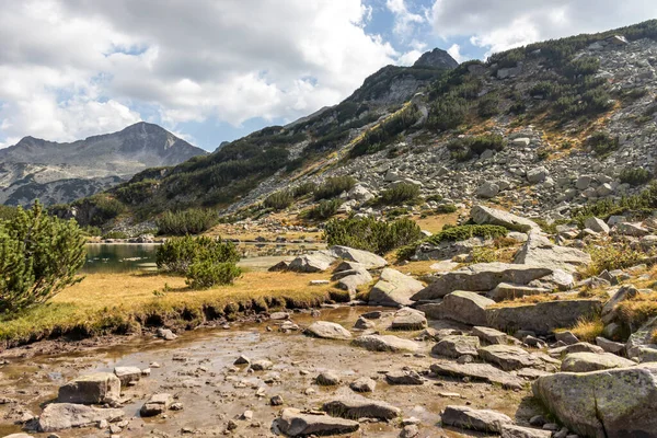 Lanskap Musim Gugur Danau Muratovo Hvoynato Pirin Mountain Bulgaria — Stok Foto