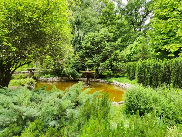 ブルガリア プロヴディフ市のツァル シメオン庭園のパノラマ — ストック写真