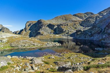 Malyovitsa zirvesi yakınlarındaki inanılmaz manzara, Rila Dağı, Bulgaristan