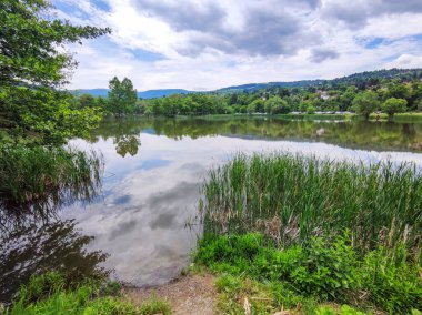 Pancharevo Gölü Bahar Manzarası, Sofya Şehir Bölgesi, Bulgaristan